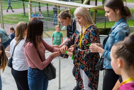 Sprzedaż biletów na koncert Kwiatu Jabłoni